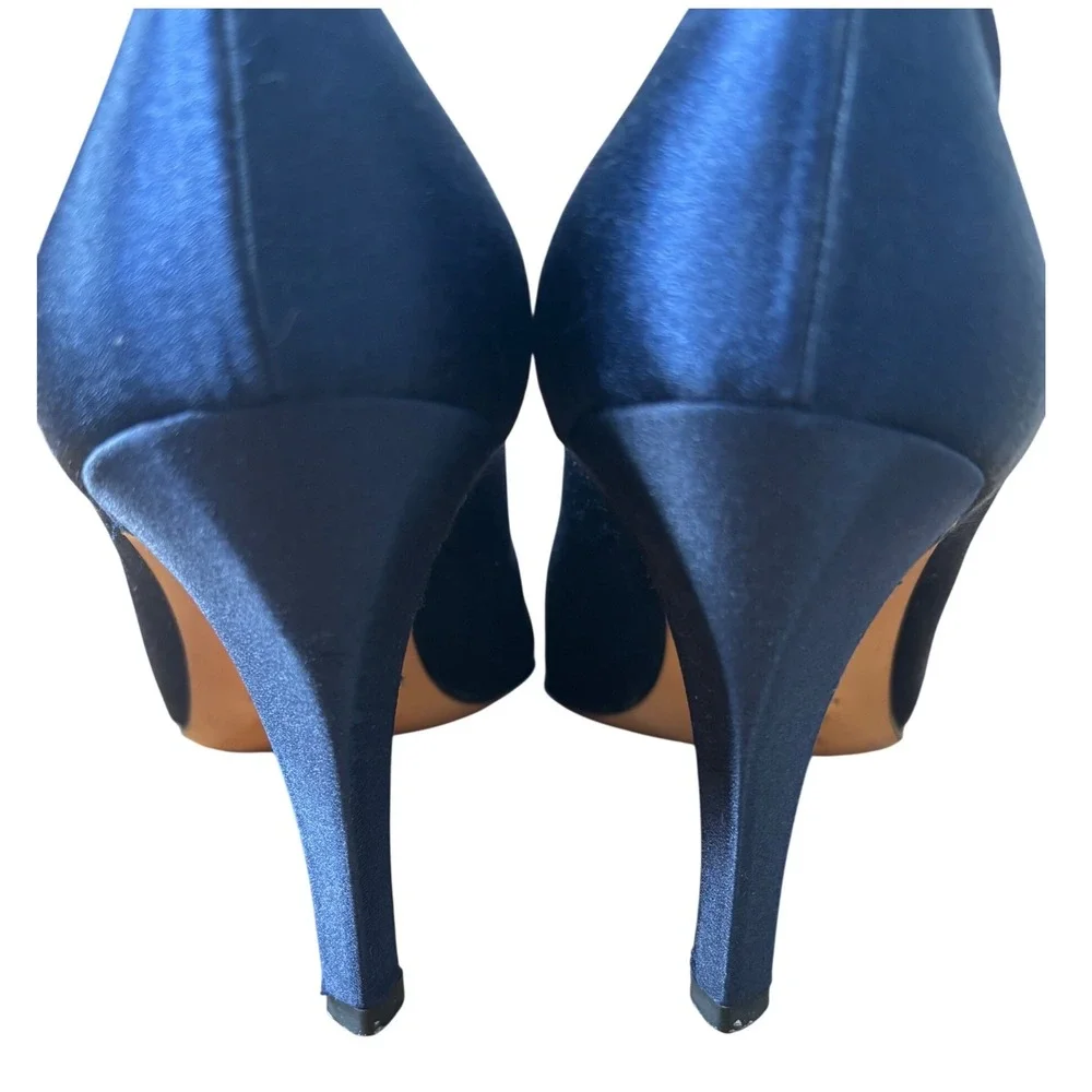 Yves Saint Laurent Vintage Navy Blue Satin Pointed Toe‎ Pumps Stiletto Heels 7N